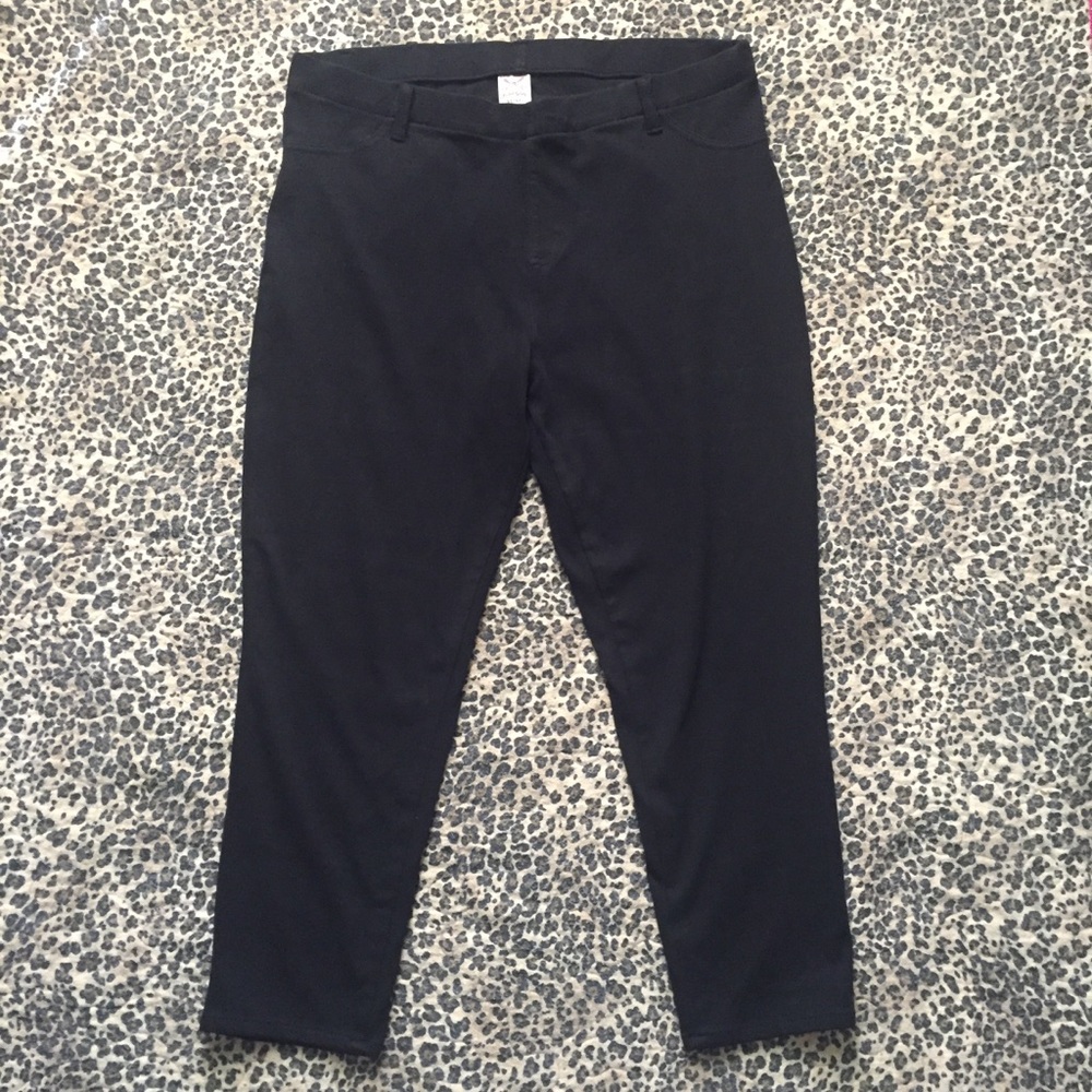 Black Ankle Jegging.